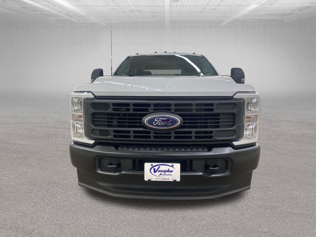 2025 Ford F-250SD XL photo