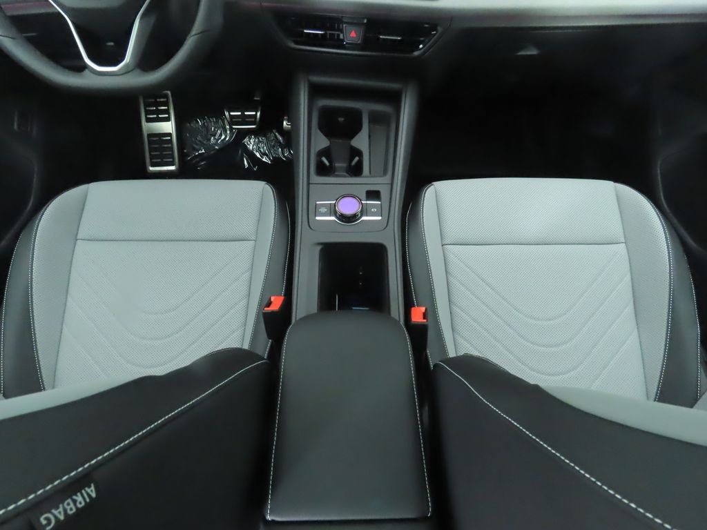 Thumbnail: 2026 Volkswagen Tiguan - 17