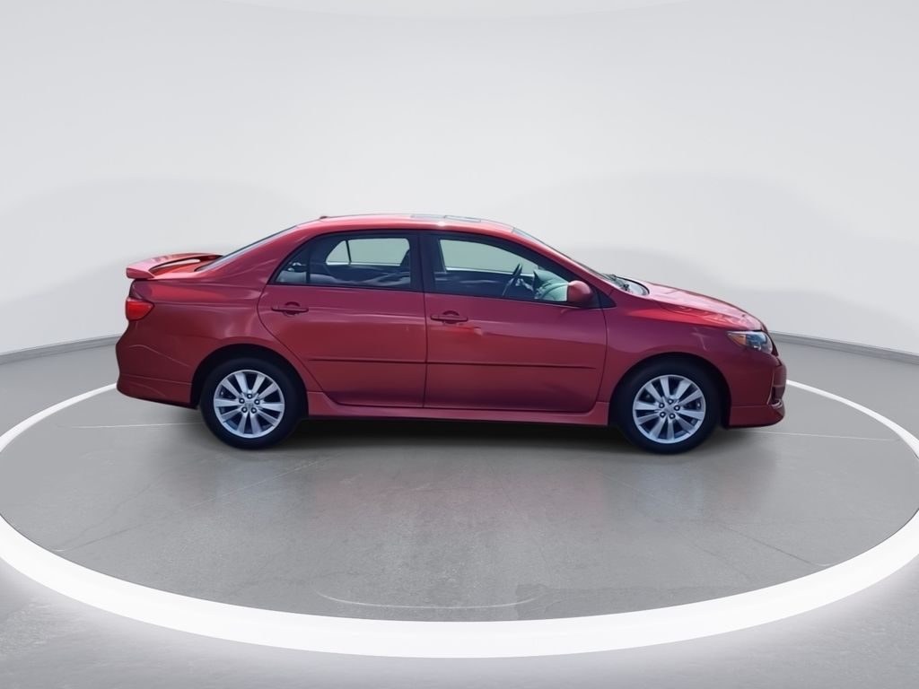 2010 Toyota Corolla S 9