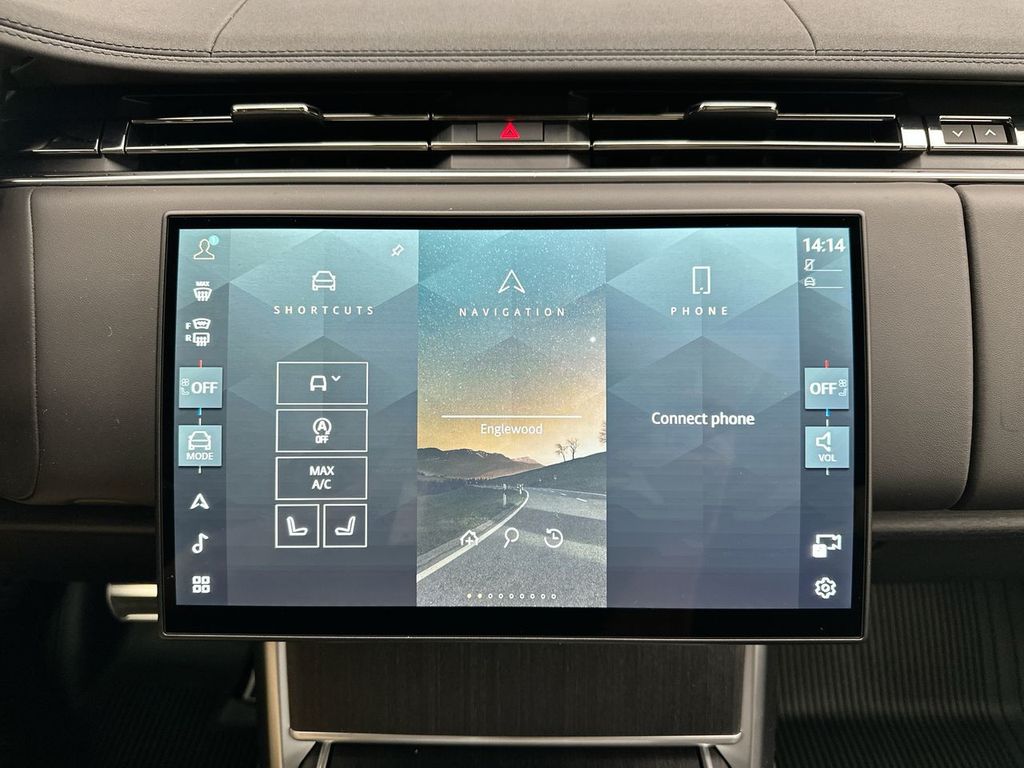 Thumbnail: 2026 Land Rover Range Rover - 21