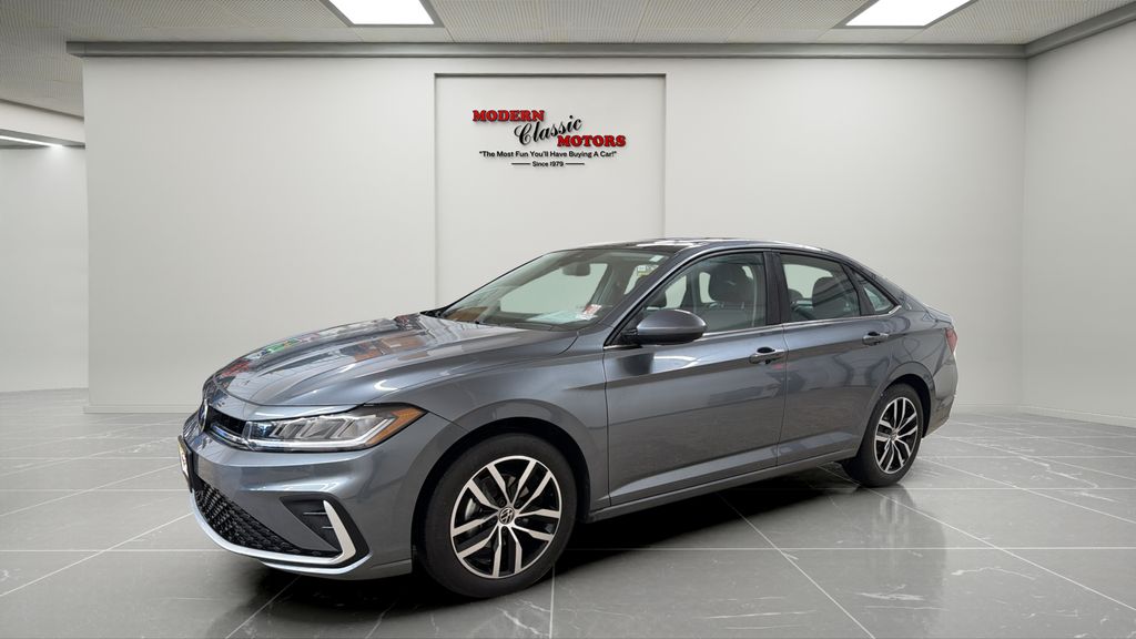 2025 Volkswagen Jetta SE FWD