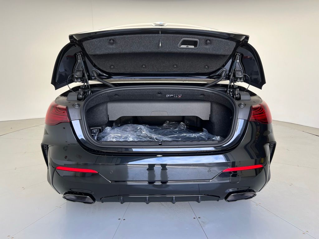 2025 BMW 4 Series M440i 9