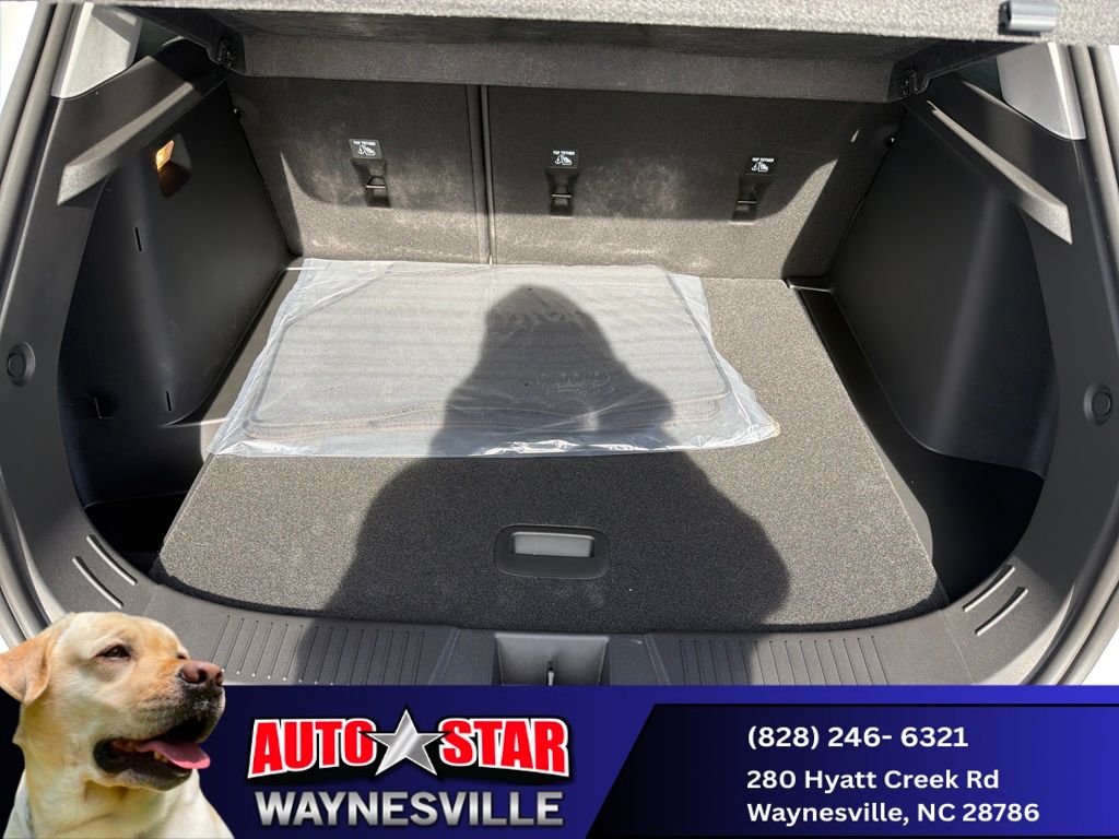 new 2025 Chevrolet Trax car, priced at $24,465