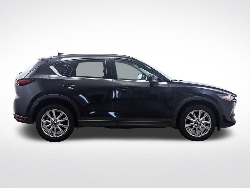 Thumbnail: 2021 Mazda CX-5 - 6