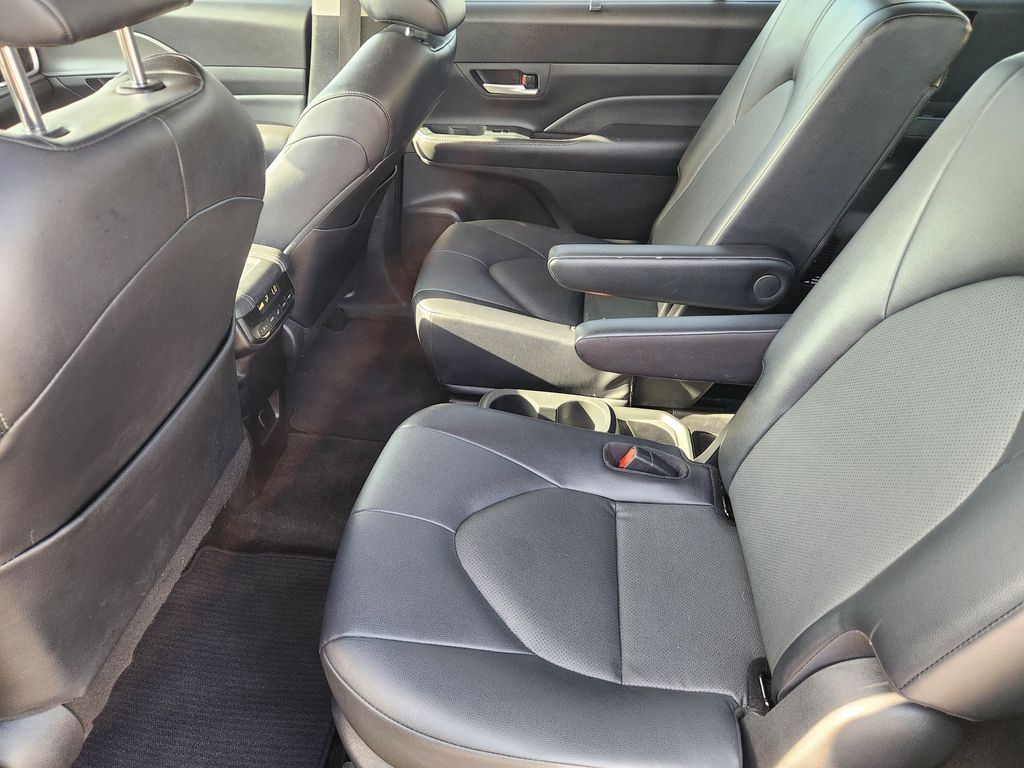 car-gallery-30