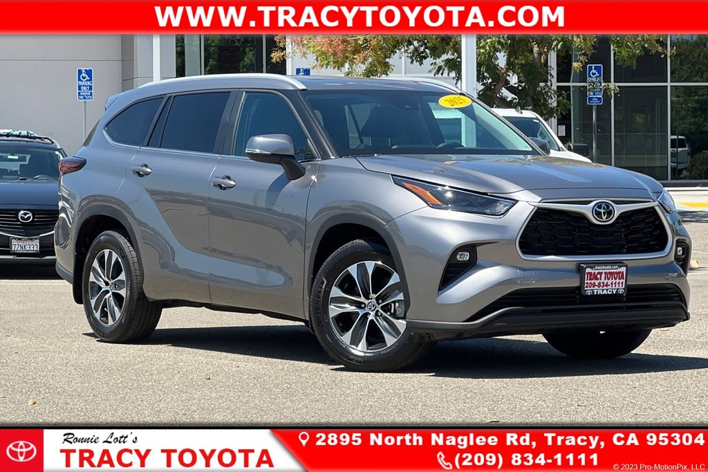 Heavy Metal 2025 Toyota Highlander SUV / Crossover All-Wheel Drive 8-Speed Automatic