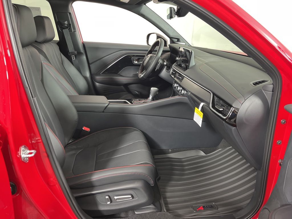 Thumbnail: 2025 Acura ADX - 8