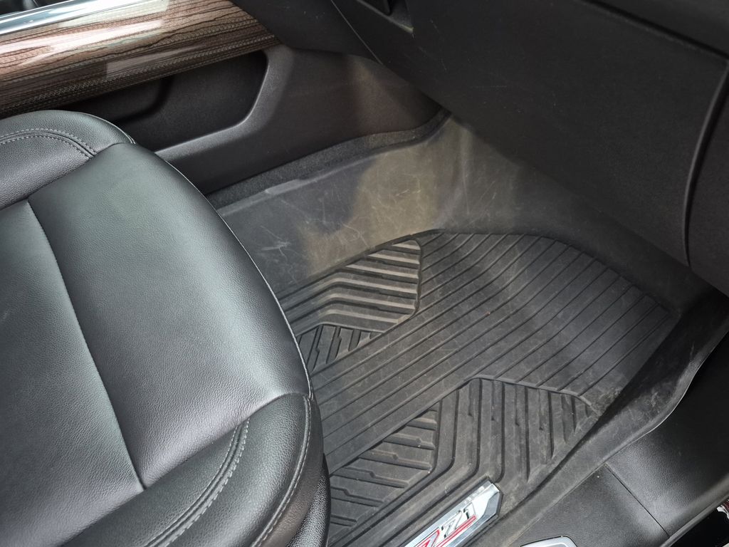 Used Car 2024 Chevrolet Silverado 1500  Lt Trail Boss For Sale Under $50,000 In Austin, Texas