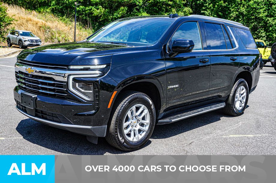 Used 2025 Black Chevrolet LT image 3