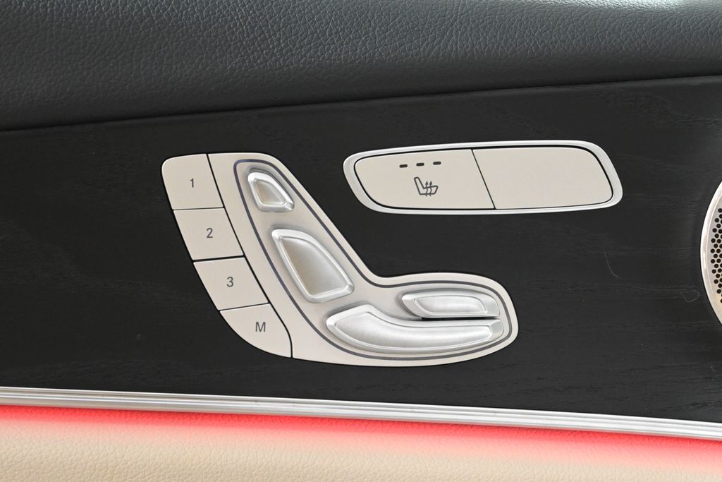 Thumbnail: 2023 Mercedes-Benz E-Class - 31