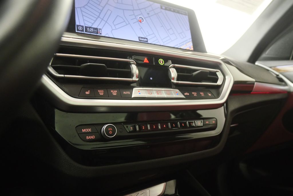 Thumbnail: 2023 BMW X3 - 22