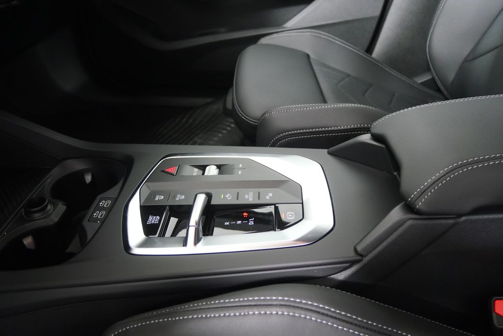 Thumbnail: 2026 BMW 2 Series - 21