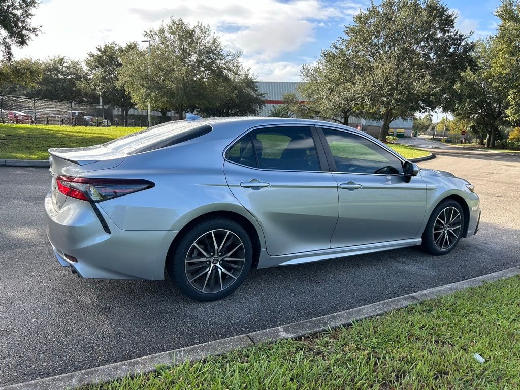 Thumbnail: 2021 Toyota Camry - 5