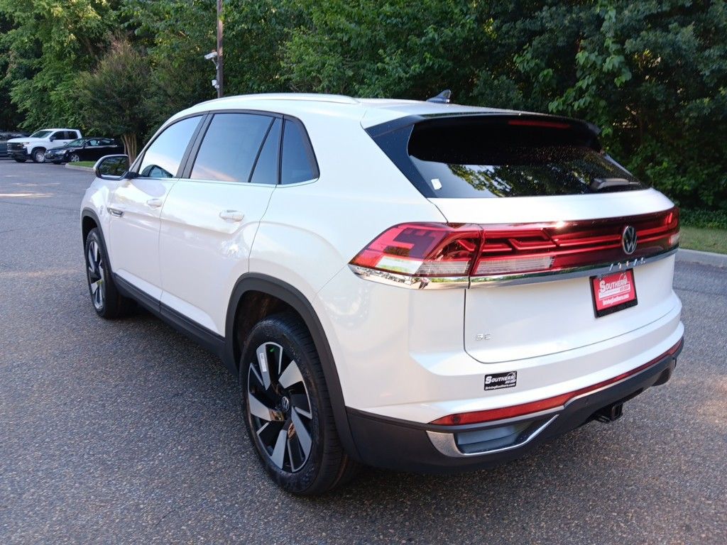 2024 Volkswagen Atlas Cross Sport 2.0T SE w/Technology 3