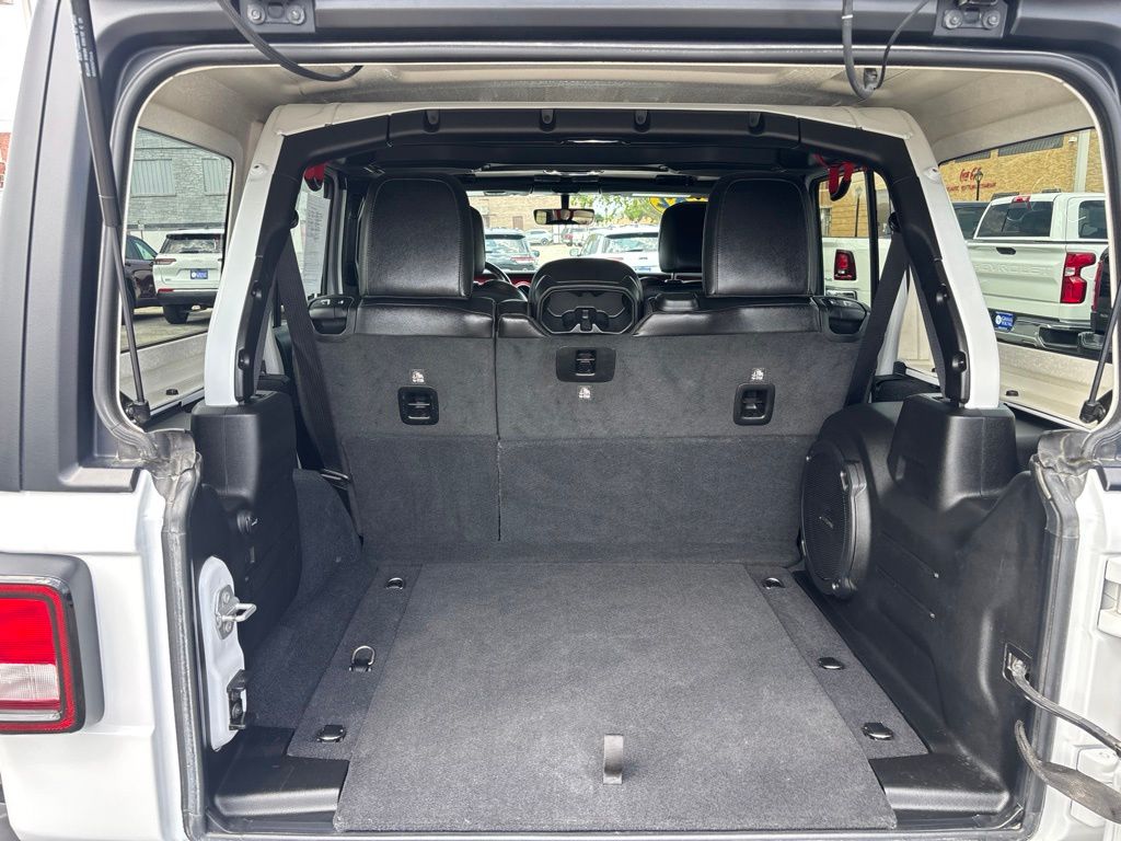 Used 2022 Jeep Wrangler SUV