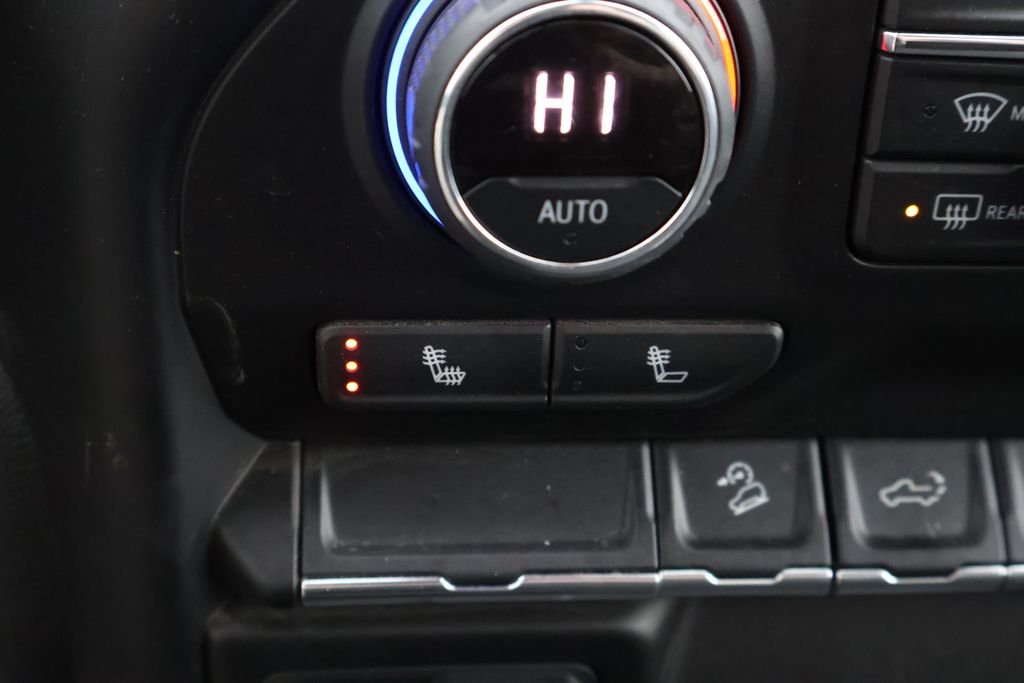 Thumbnail: 2022 Chevrolet Silverado 2500 - 27