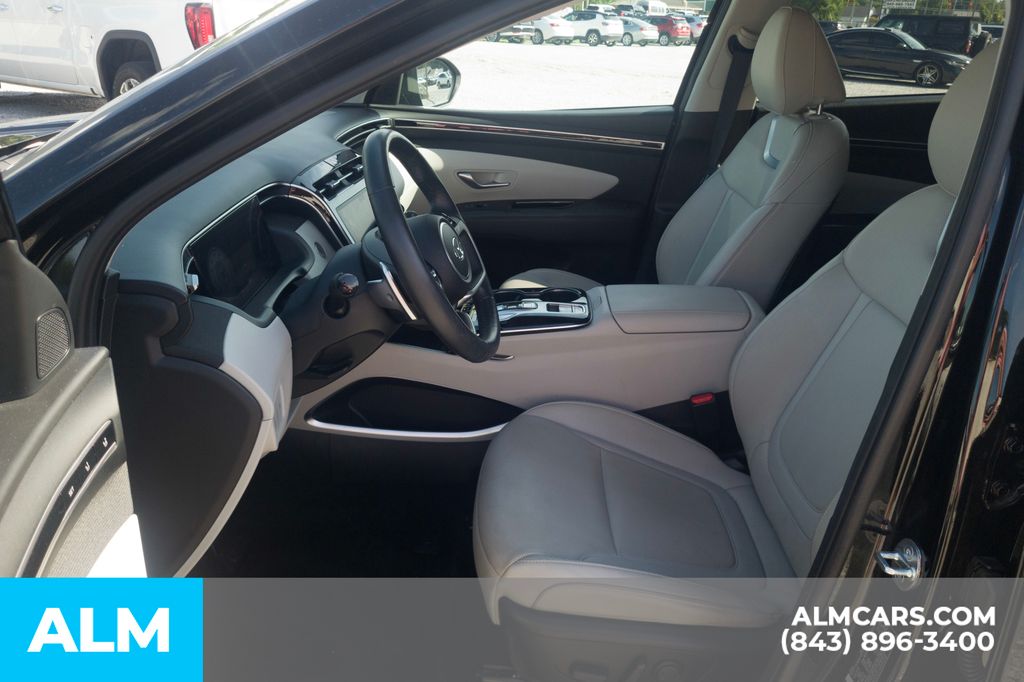 Used 2024 Black Hyundai Limited image 6