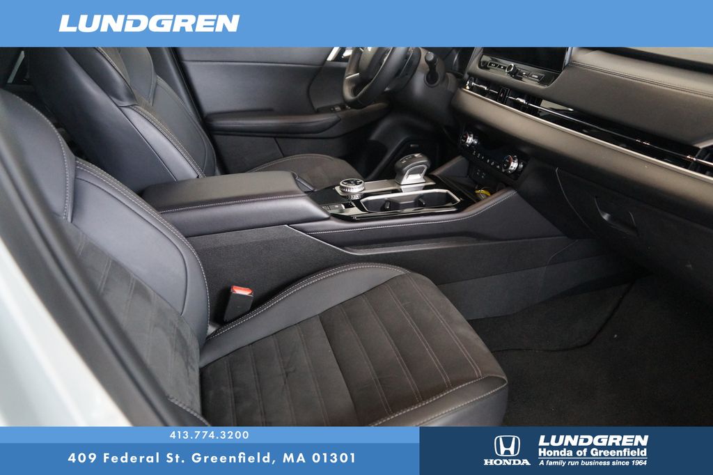 Used 2025 Mitsubishi Outlander SUV