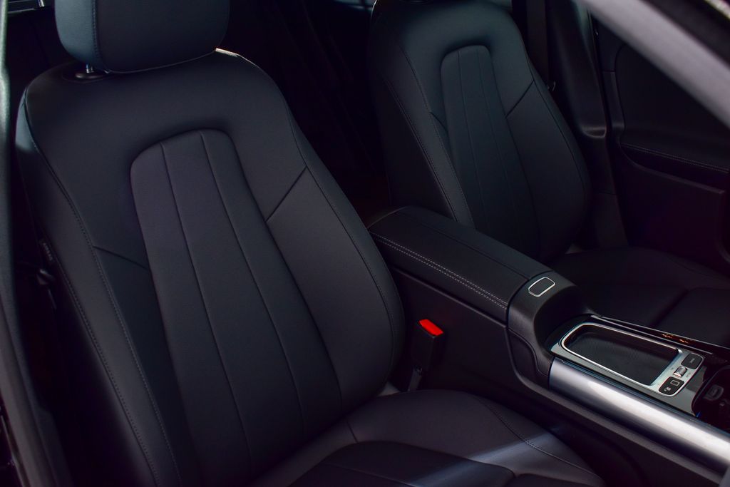 Thumbnail: 2026 Mercedes-Benz GLA - 26