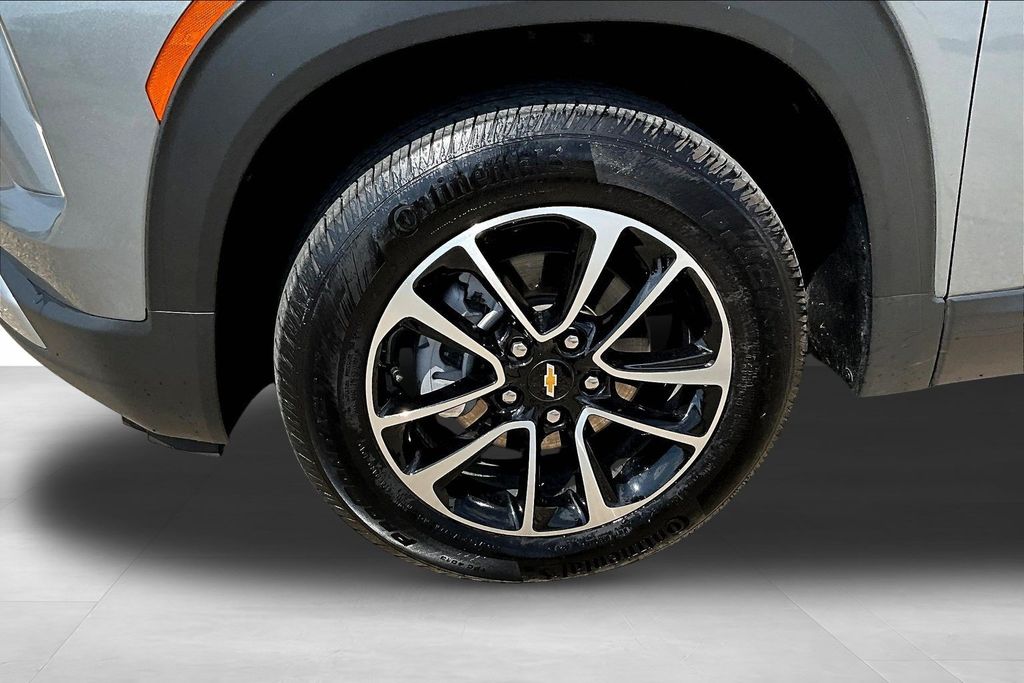 Used 2025 Chevrolet TrailBlazer SUV