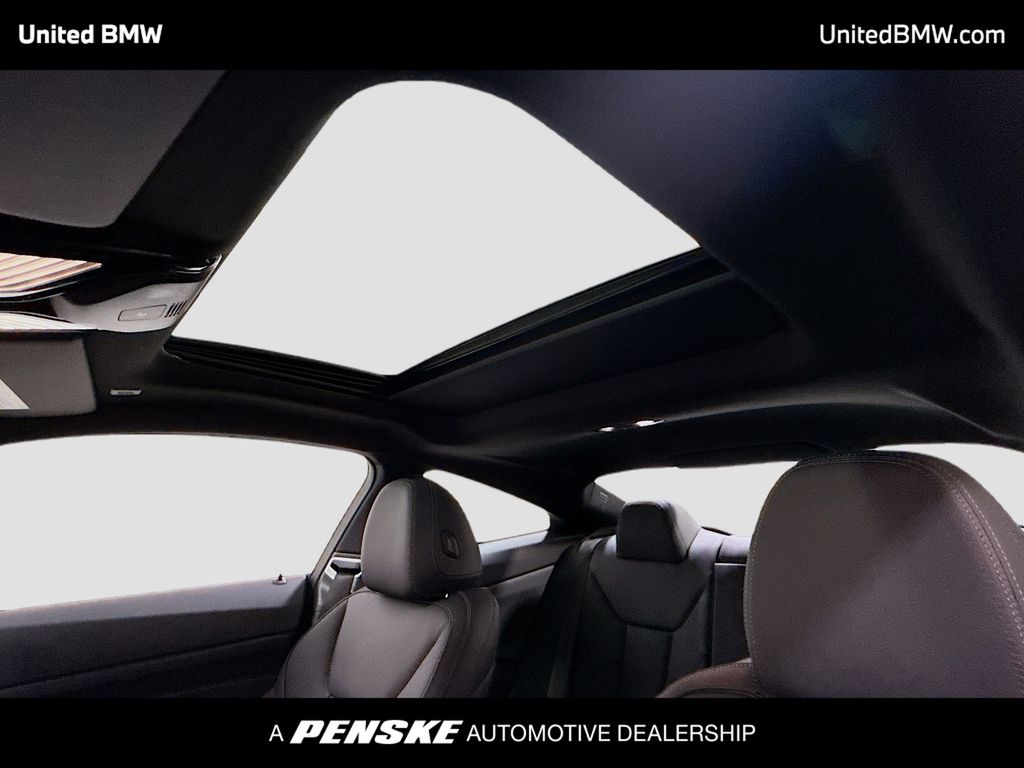 Thumbnail: 2025 BMW 4 Series - 12