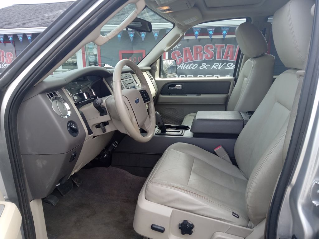 2014 Ingot Silver Metallic Ford Expedition XLT 4X4 SUV