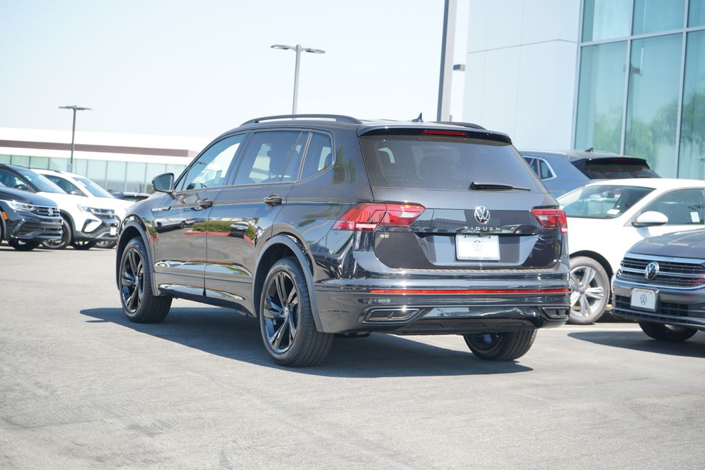 2024 Volkswagen Tiguan 2.0T SE R-Line Black 3