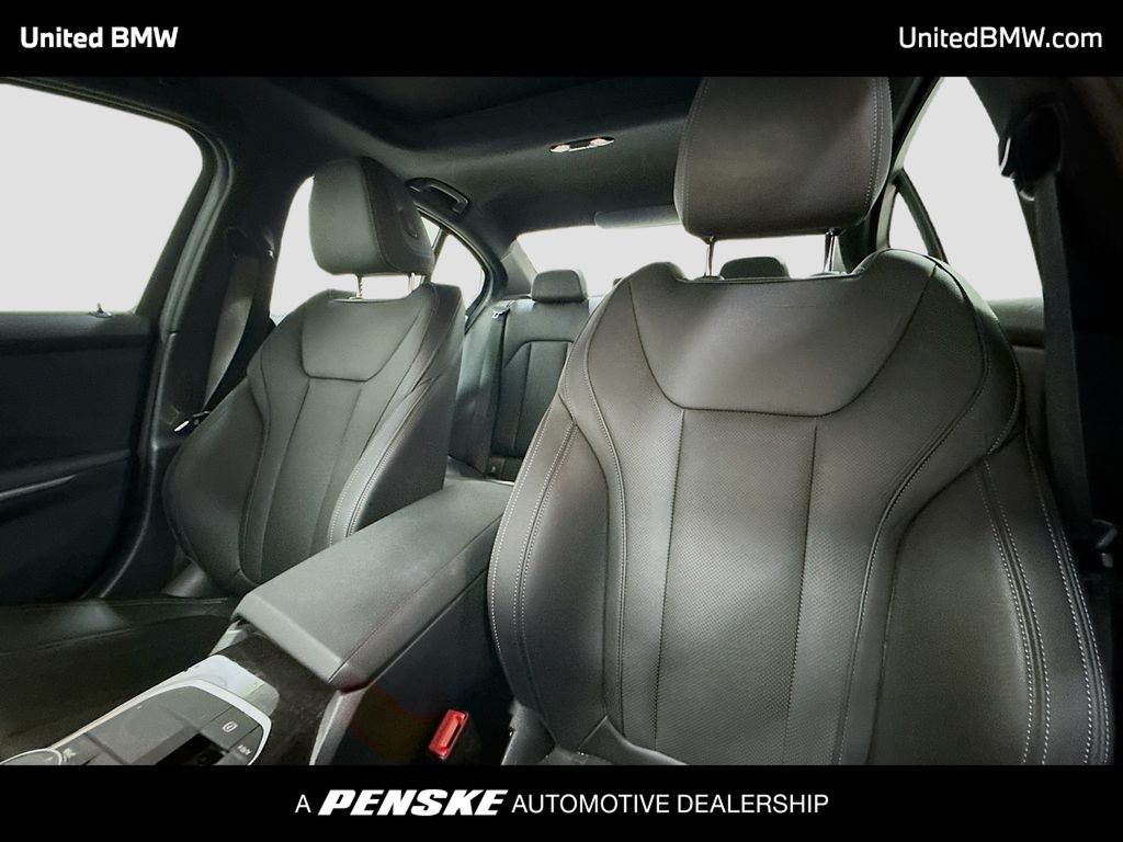 Thumbnail: 2024 BMW 3 Series - 5