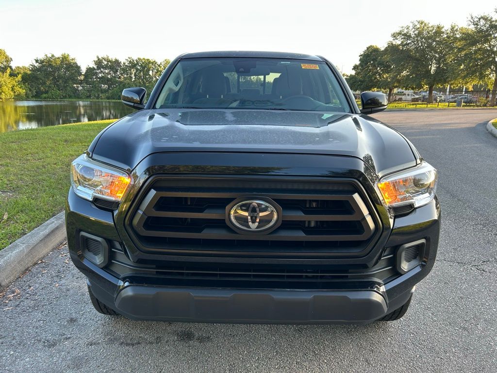 2021 Toyota Tacoma SR 8