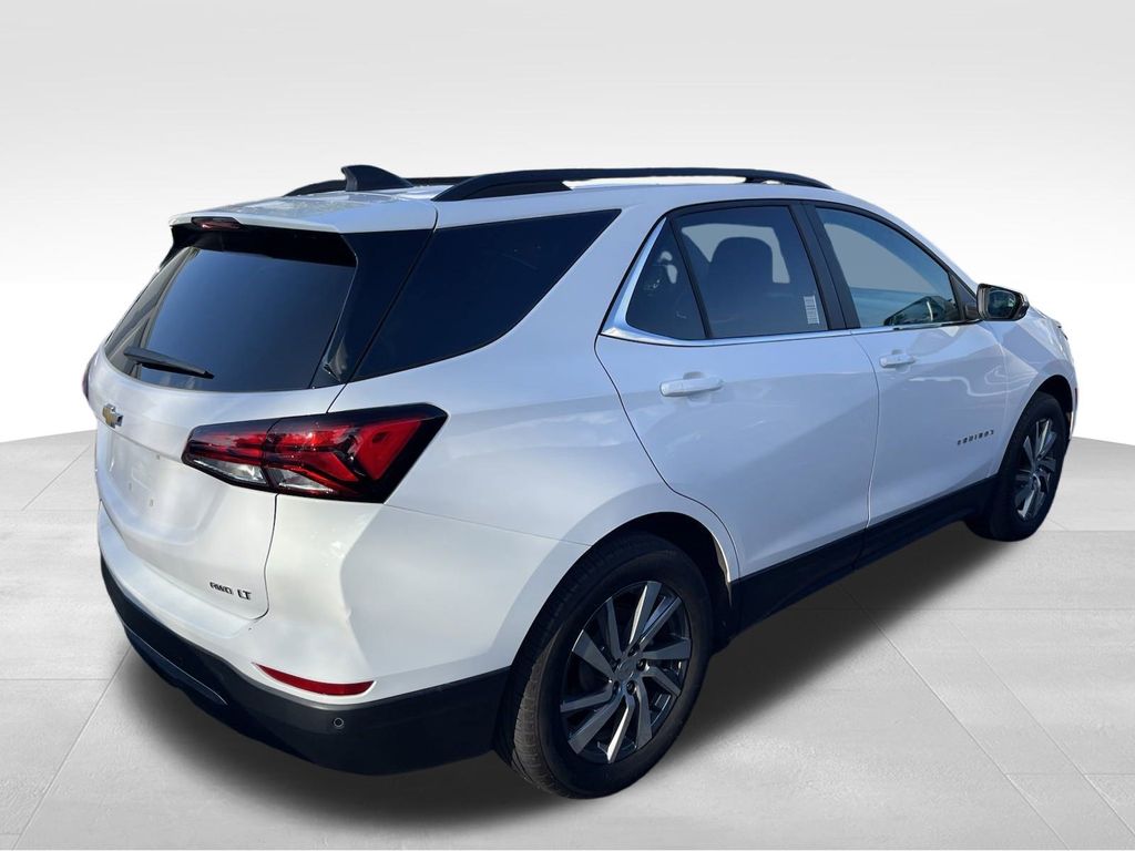 2022 Chevrolet Equinox LT 2