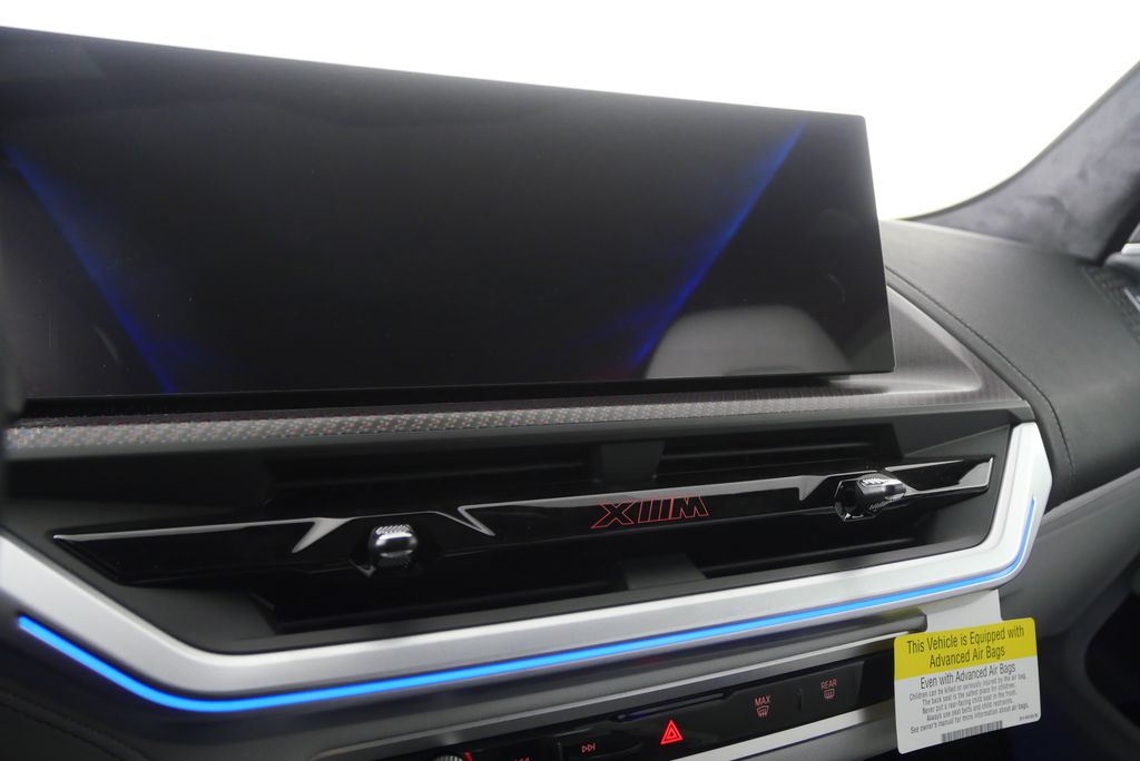 Thumbnail: 2026 BMW XM - 24