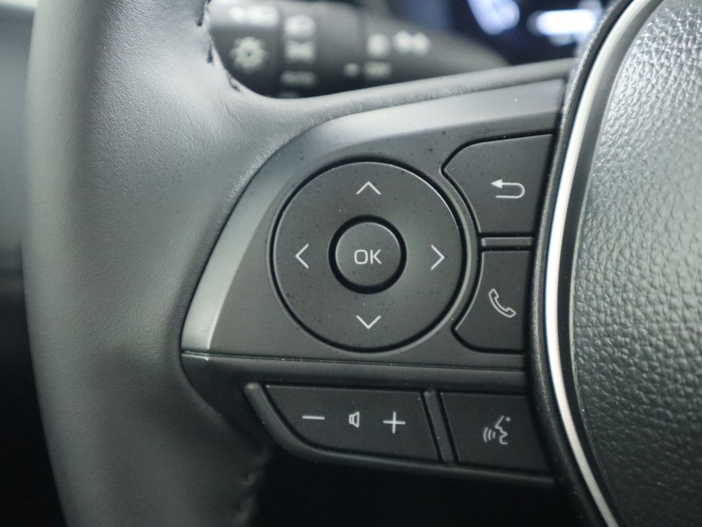 Thumbnail: 2026 Toyota Corolla Cross - 11