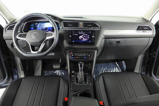 2022 Volkswagen Tiguan 2.0T 25