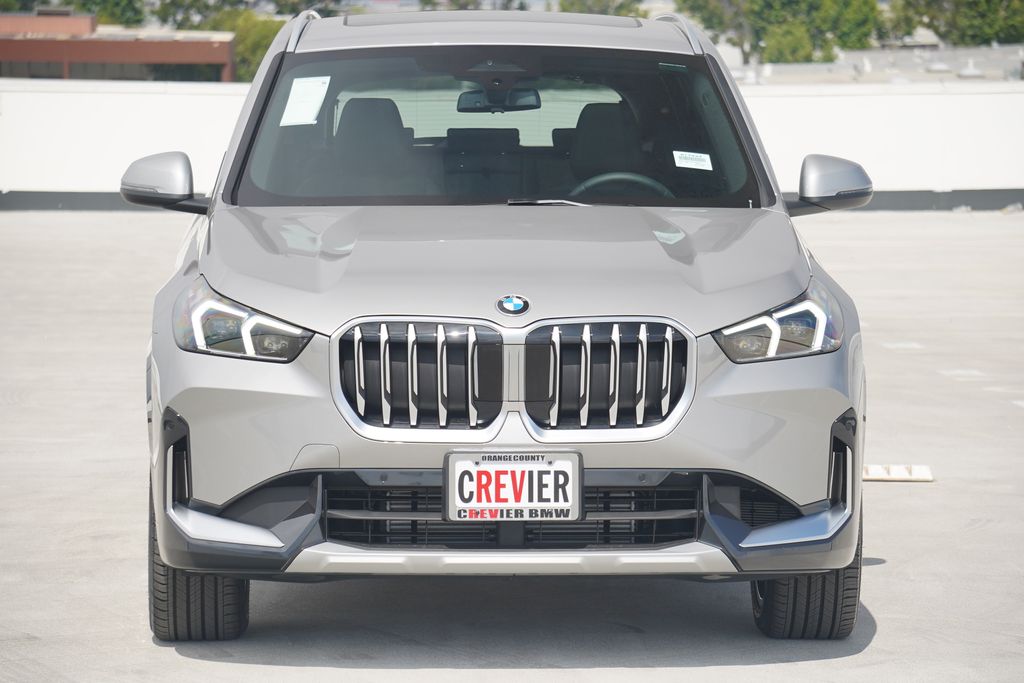 Thumbnail: 2025 BMW X1 - 2
