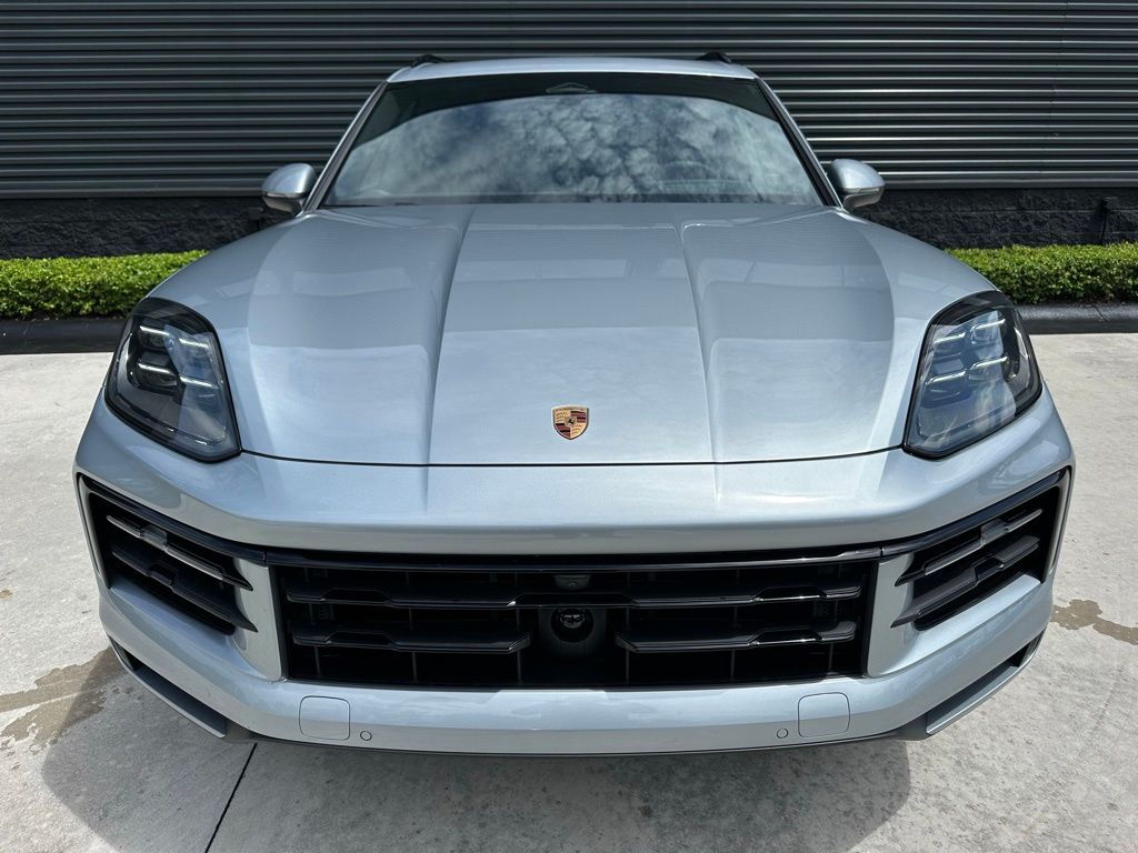 Thumbnail: 2026 Porsche Cayenne - 8