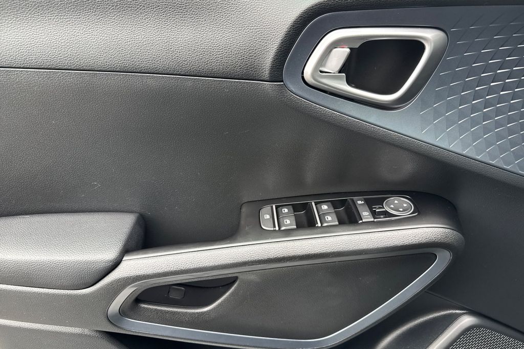 used 2023 Kia Soul car, priced at $21,929