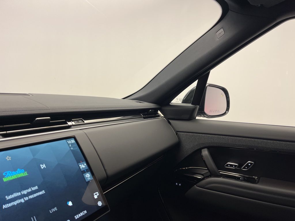 Thumbnail: 2026 Land Rover Range Rover Sport - 20