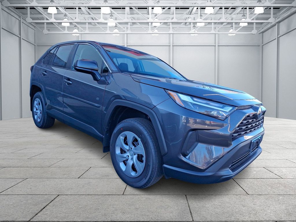 2025 Toyota RAV4 LE 2