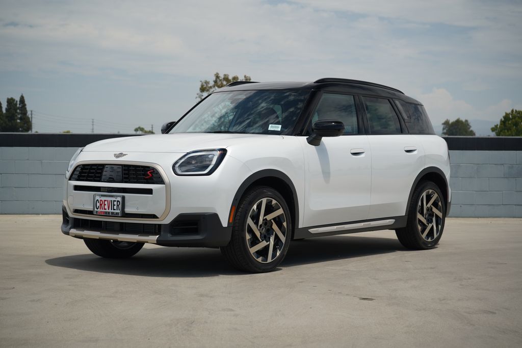Thumbnail: 2027 MINI Cooper Countryman - 1