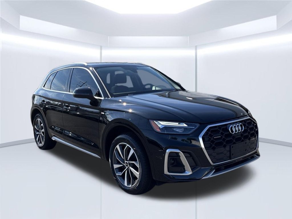 Thumbnail: 2023 Audi Q5 - 13