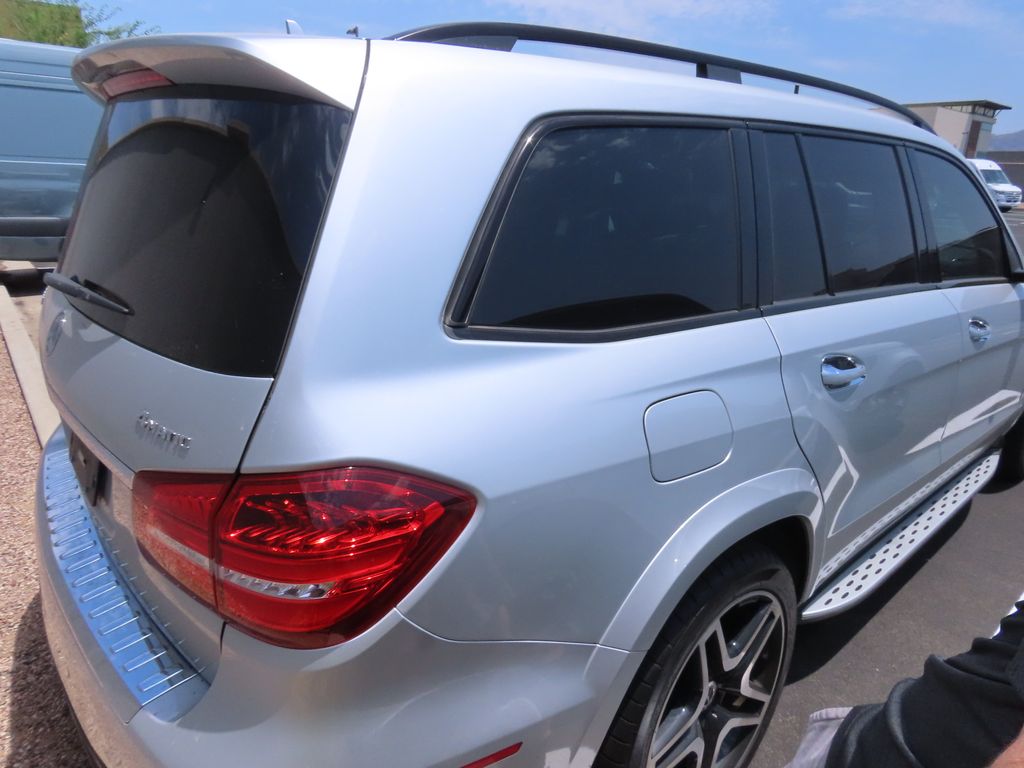 Thumbnail: 2019 Mercedes-Benz GLS - 4