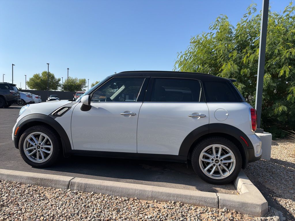 Thumbnail: 2015 MINI Cooper Countryman - 8
