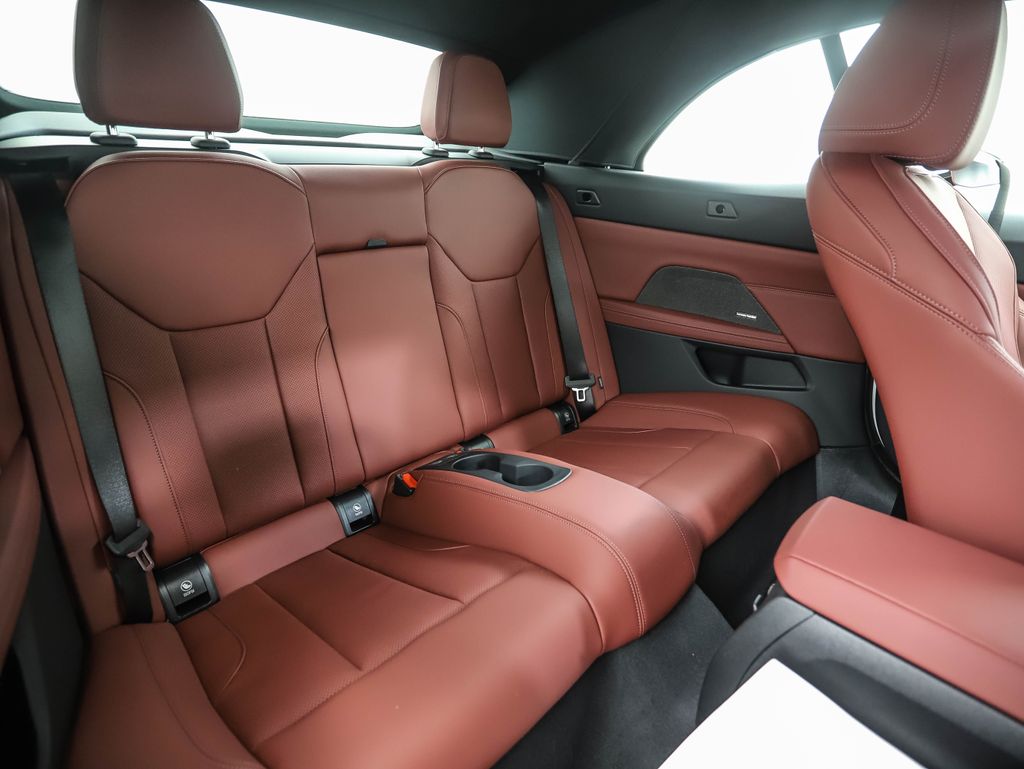 Thumbnail: 2026 BMW 4 Series - 26