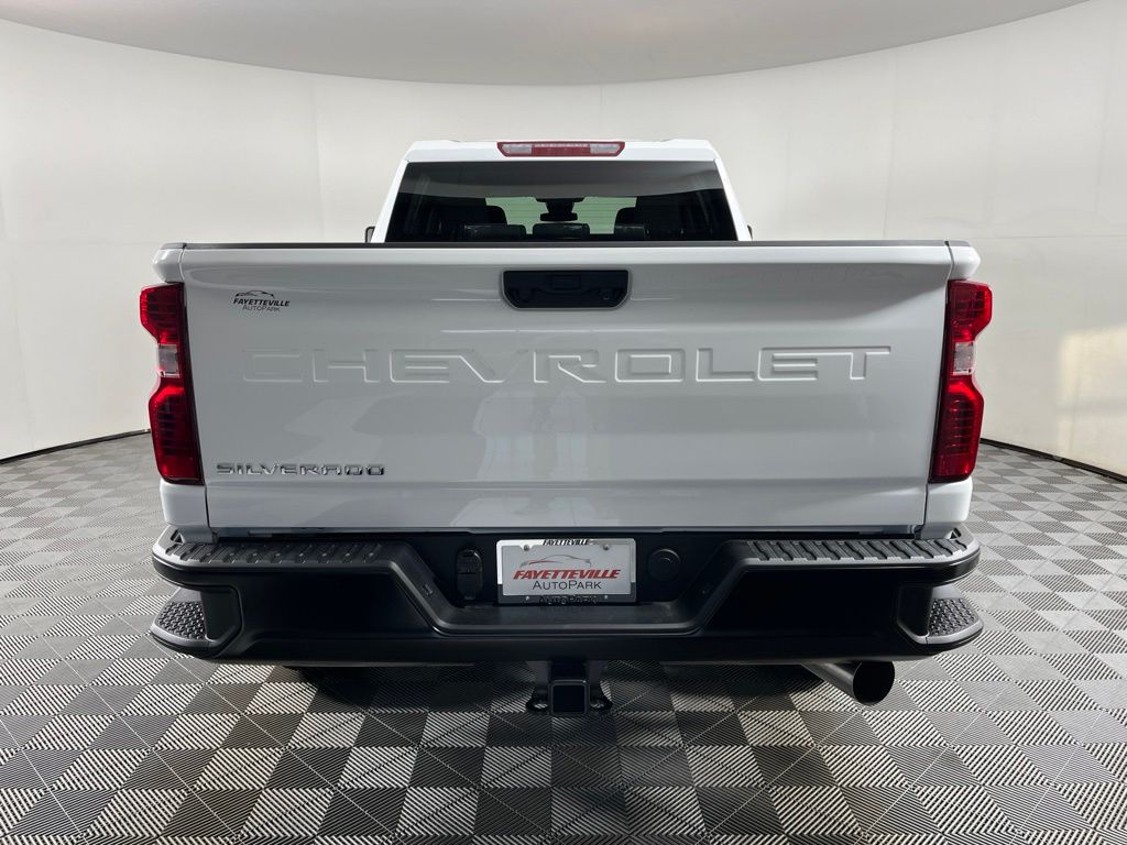 Thumbnail: 2026 Chevrolet Silverado 2500 - 4