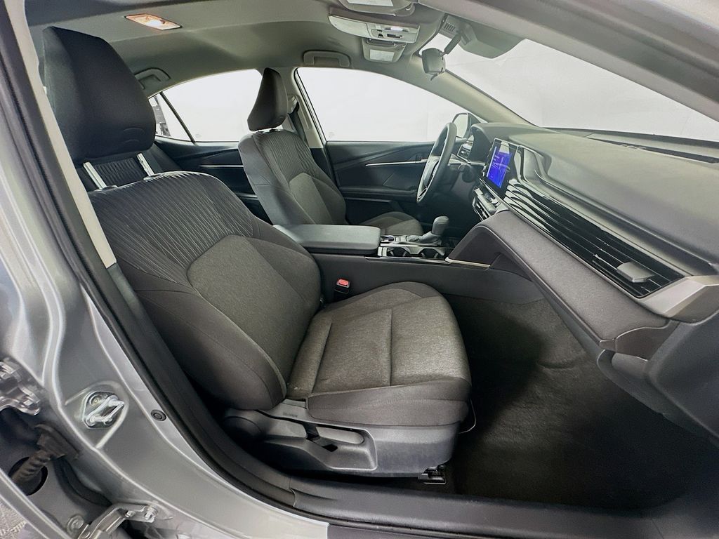 Thumbnail: 2025 Toyota Camry - 28