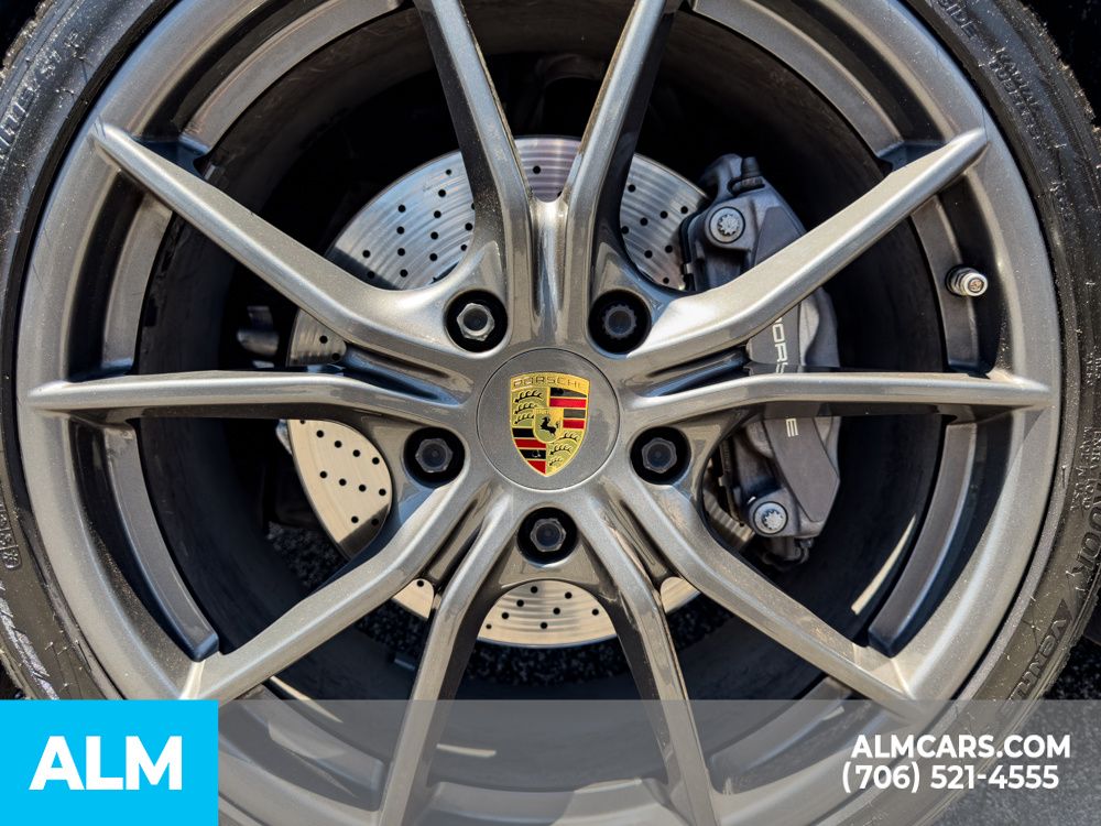 Used 2019 Grey Porsche Base image 39