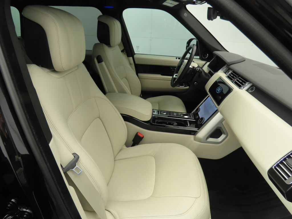 Thumbnail: 2022 Land Rover Range Rover - 20