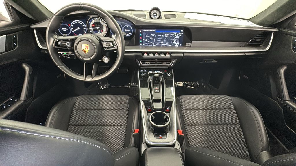 Thumbnail: 2022 Porsche 911 - 14