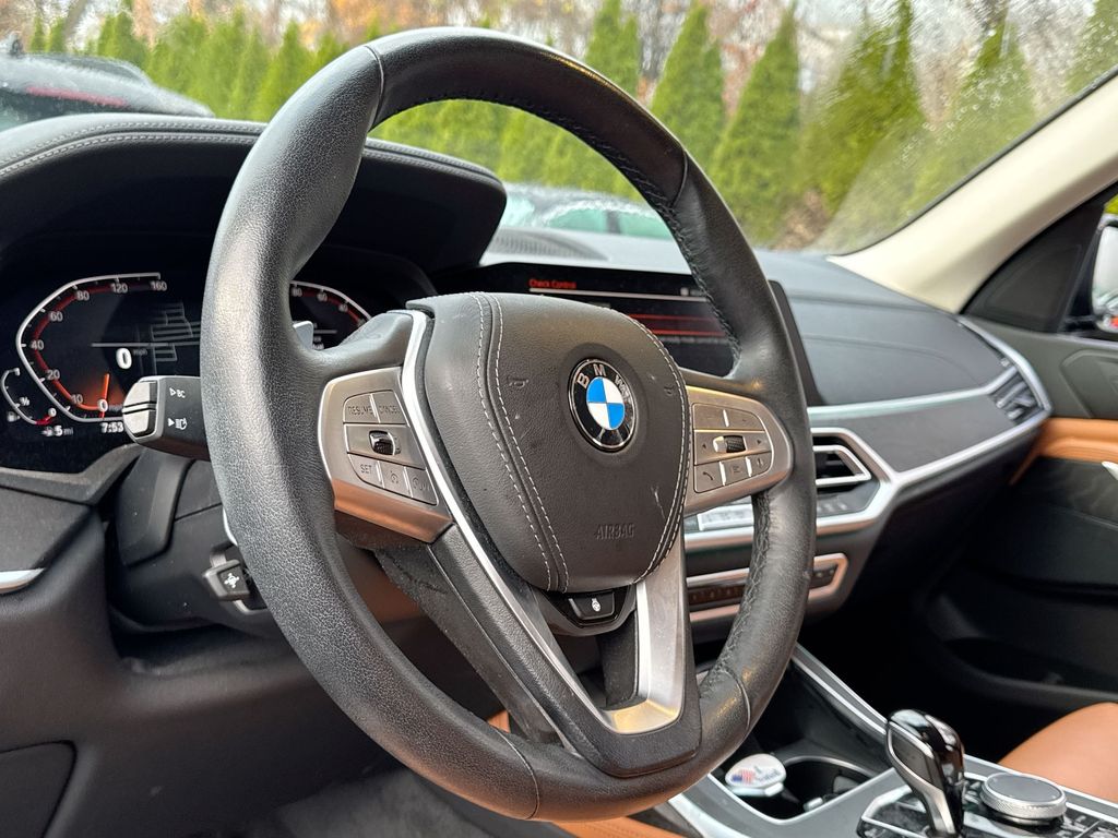 2022 BMW X7 xDrive40i 4