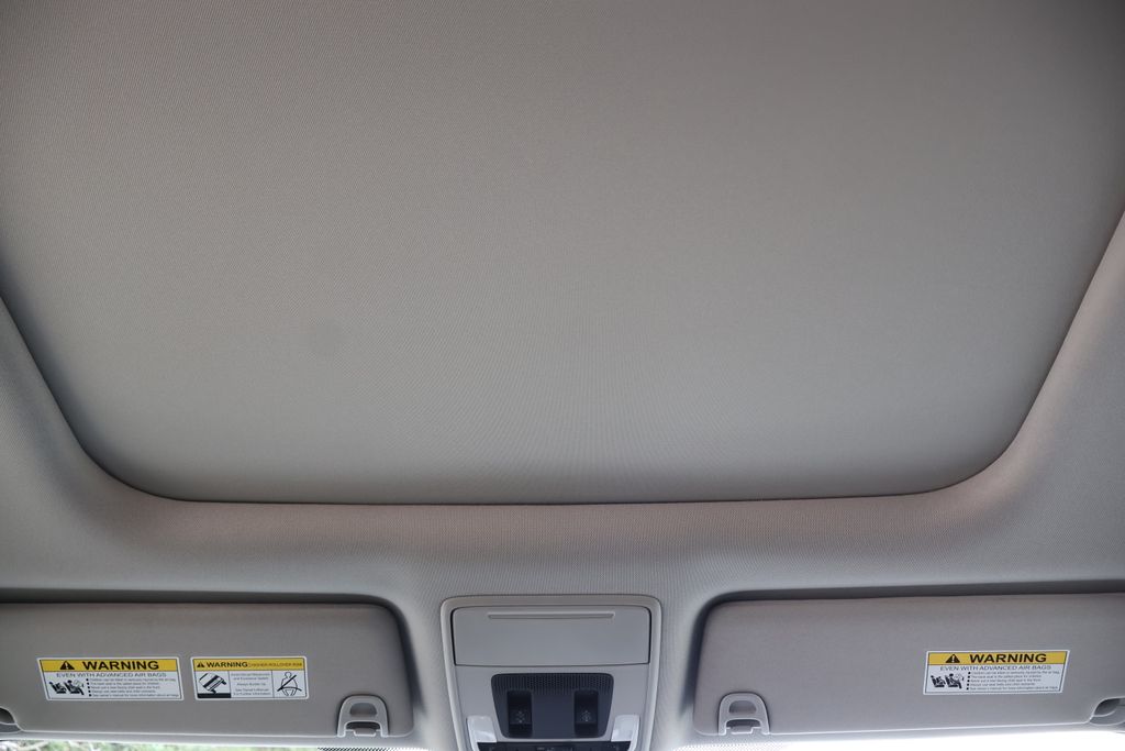 2025 Honda Pilot Touring 23